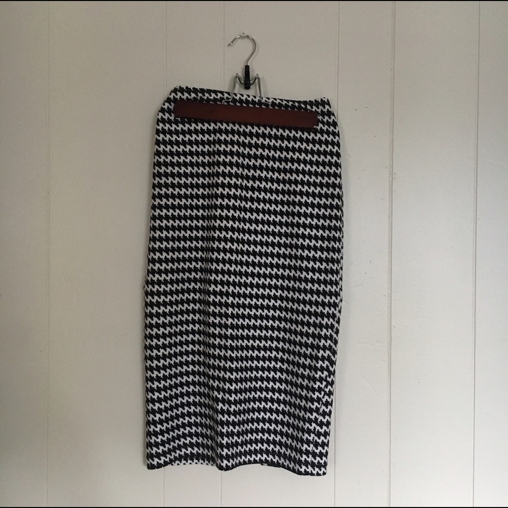 American Apparel houndstooth pencil skirt