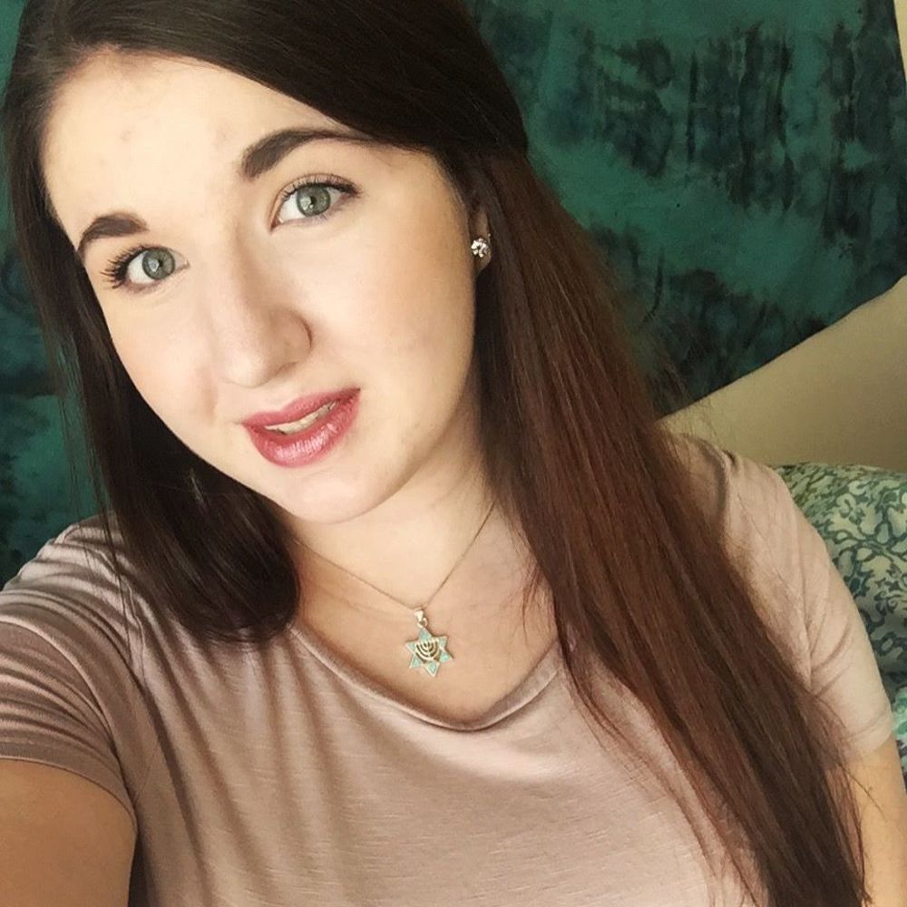 Meet your Posher, Rachel