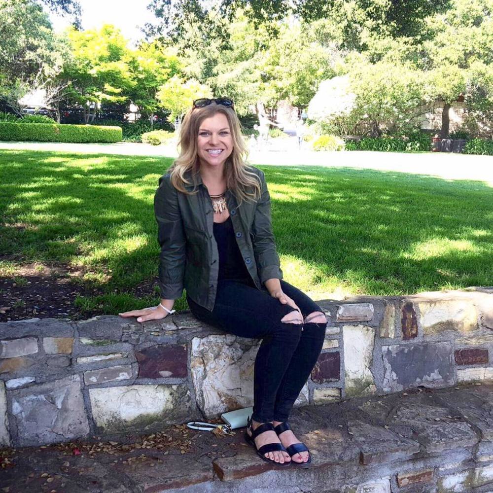 Meet your Posher, Carissa