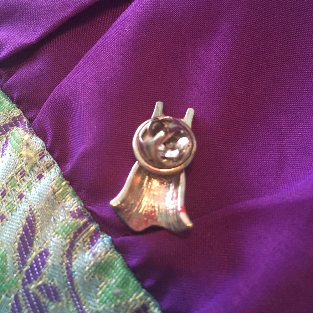 brooch - Picture 2 of 3