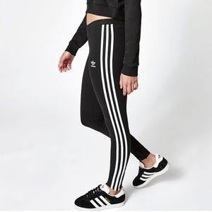 Adidas 3 stripes leggings