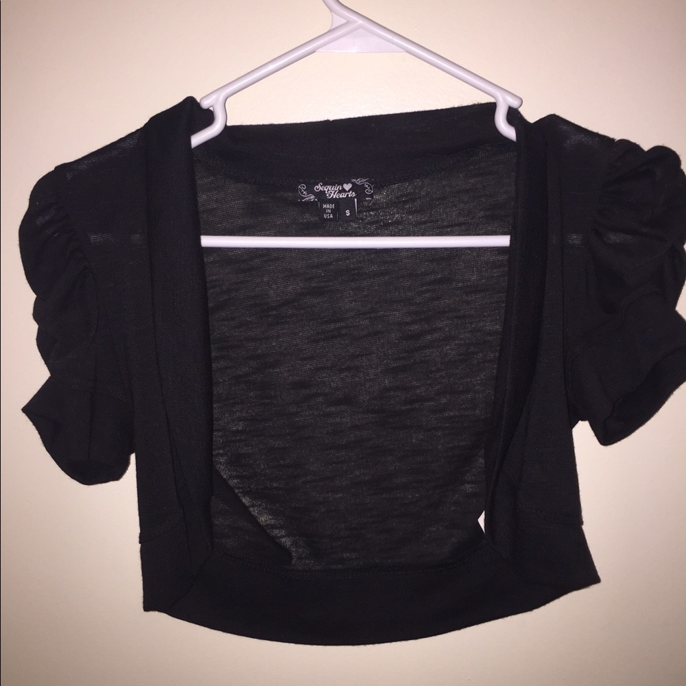 Short fitted black shaw