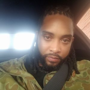 Meet your Posher, Cedric