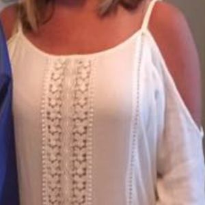 White cold shoulder dress S