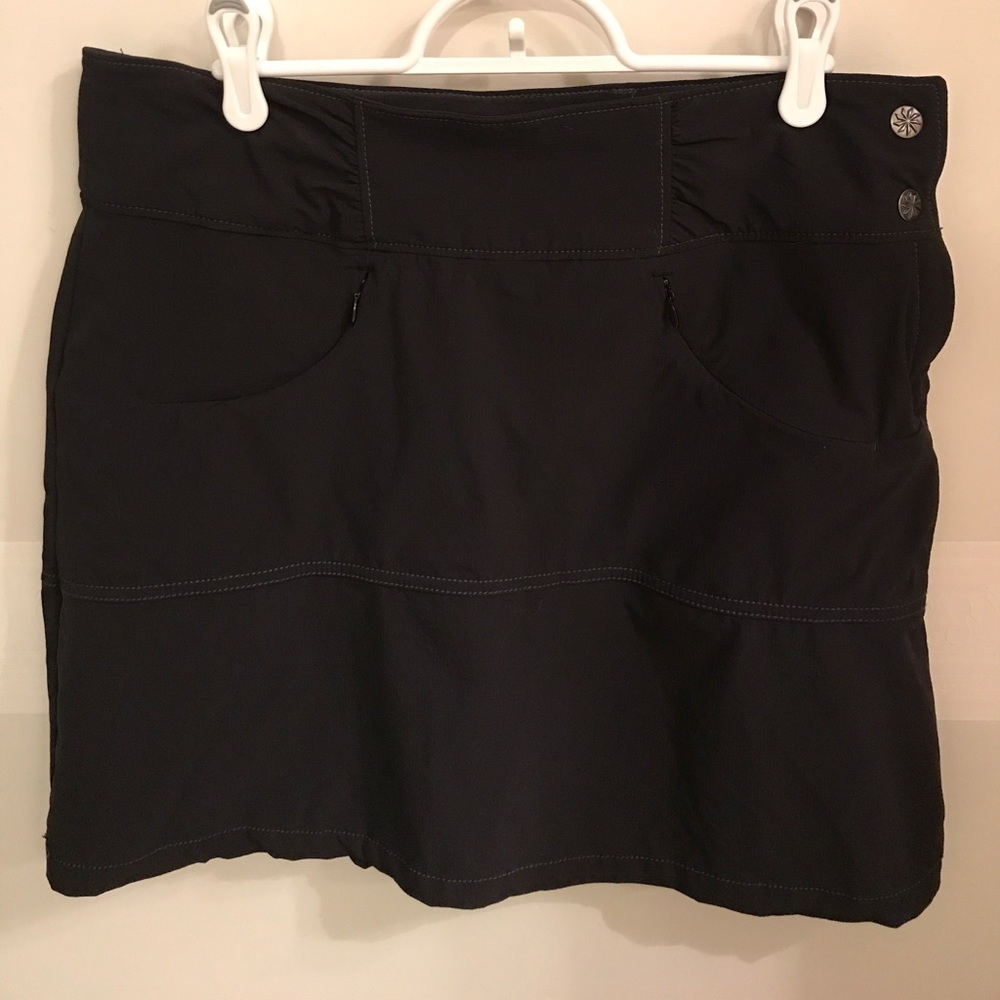 Athleta brand skirt