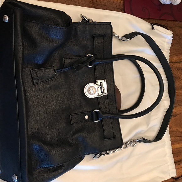 Michael Kors - Picture 1 of 5