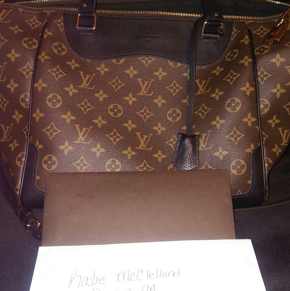 Louis Vuitton Estrela Noir