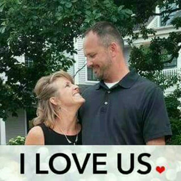 Meet your Posher, Mitzi - Picture 1 of 1