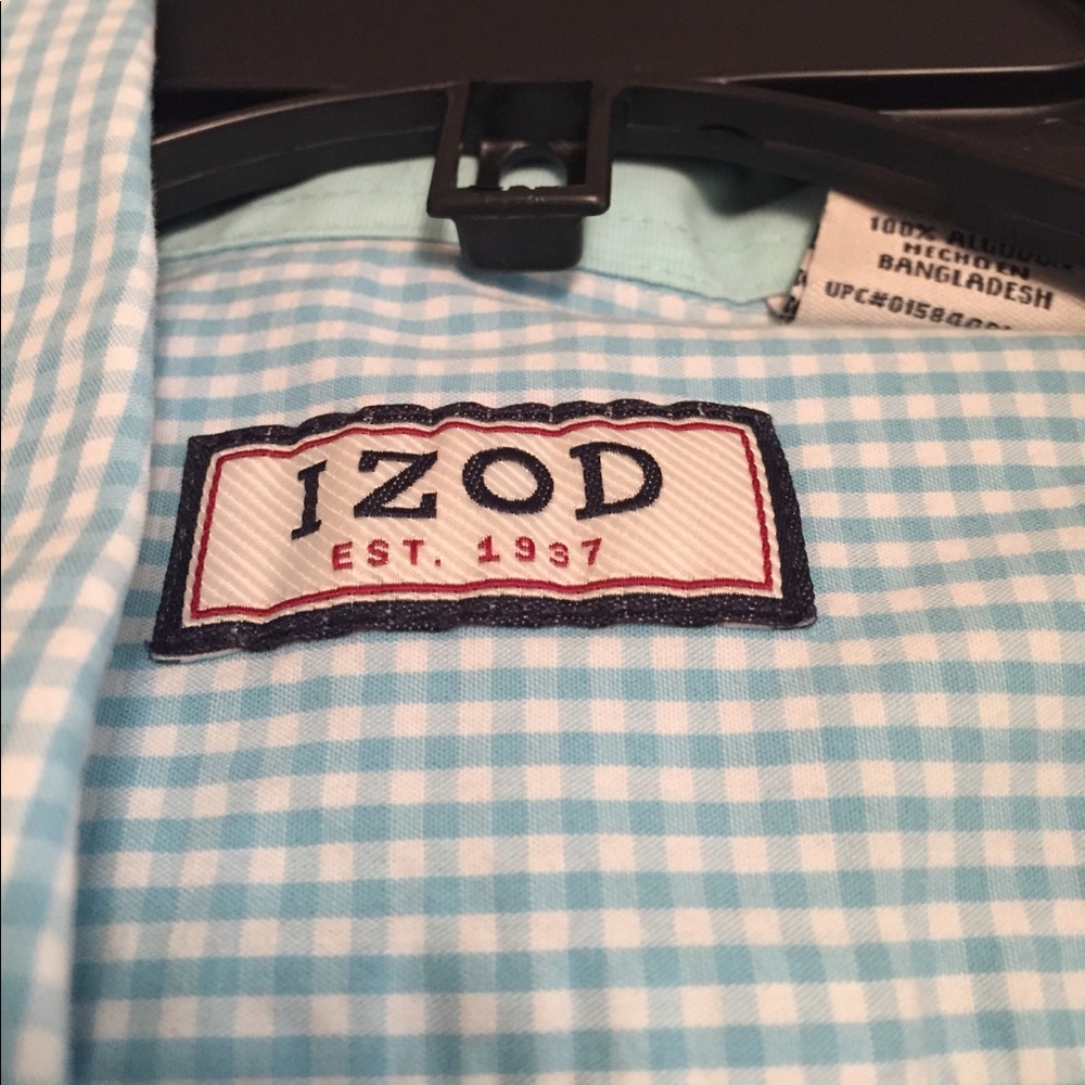 IZOD Button Down - Picture 3 of 4