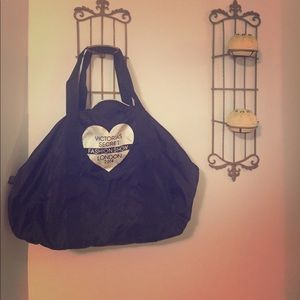 VS Fashion Show bag 🌻