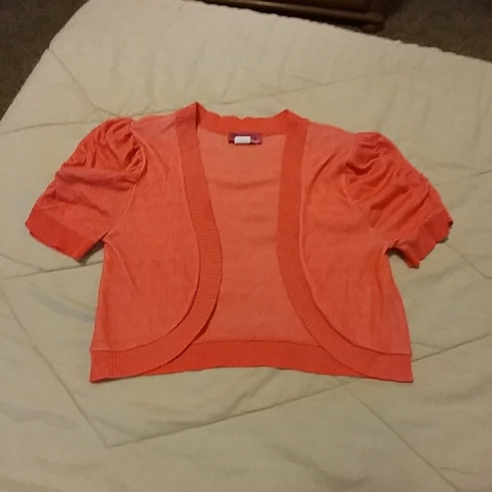 Peach crop top