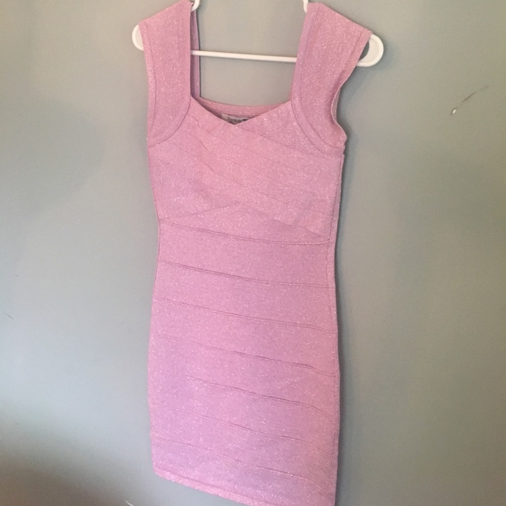 Sweet small pink and sparkle Forever21 dress