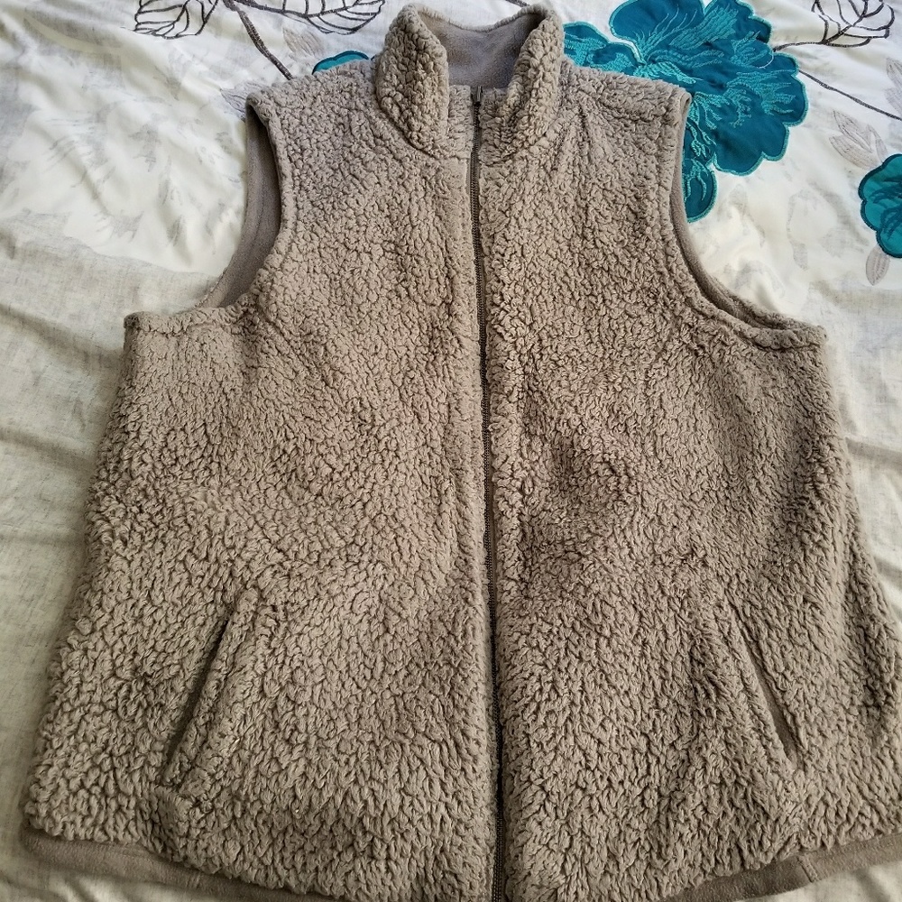 Reversible Sonoma Fleece Vest