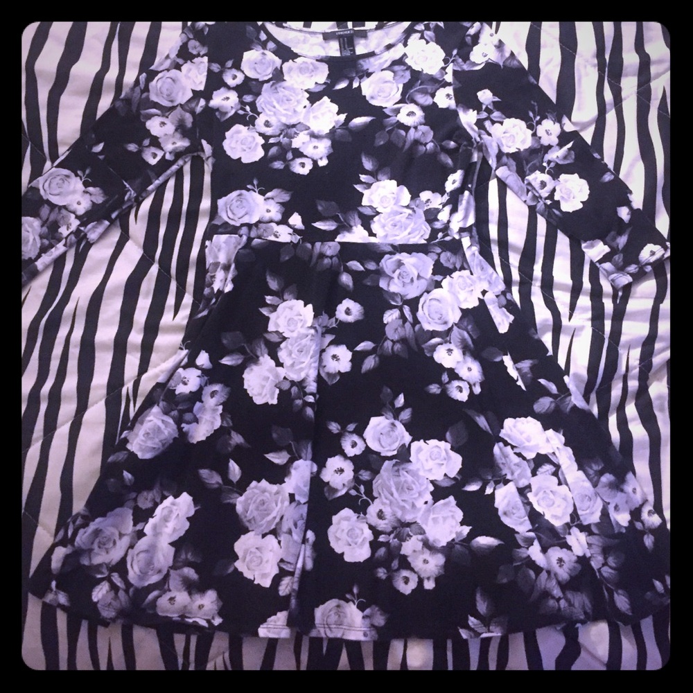 MINI FLORAL DRESS