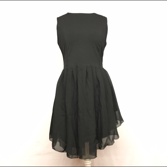 Chic black backless midi dress - Picture 2 of 6