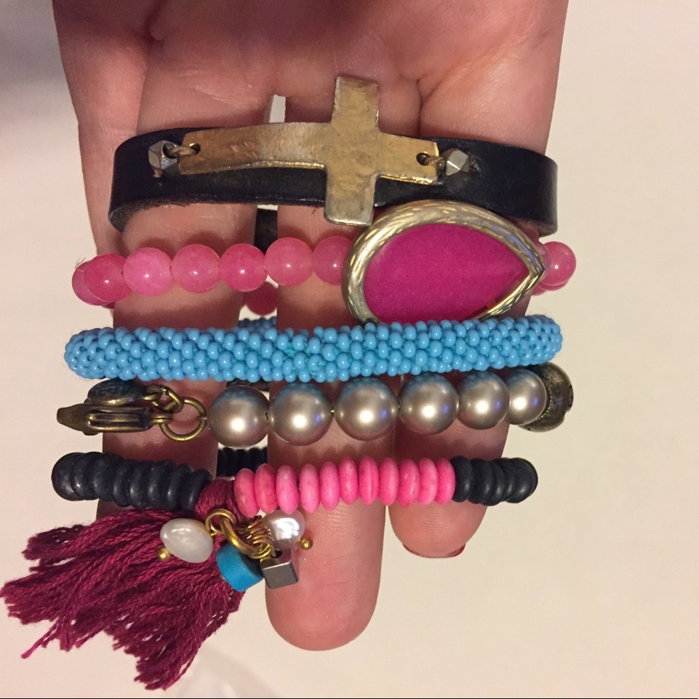 Bundle of stackable BRACELETS!!! Unique 😍