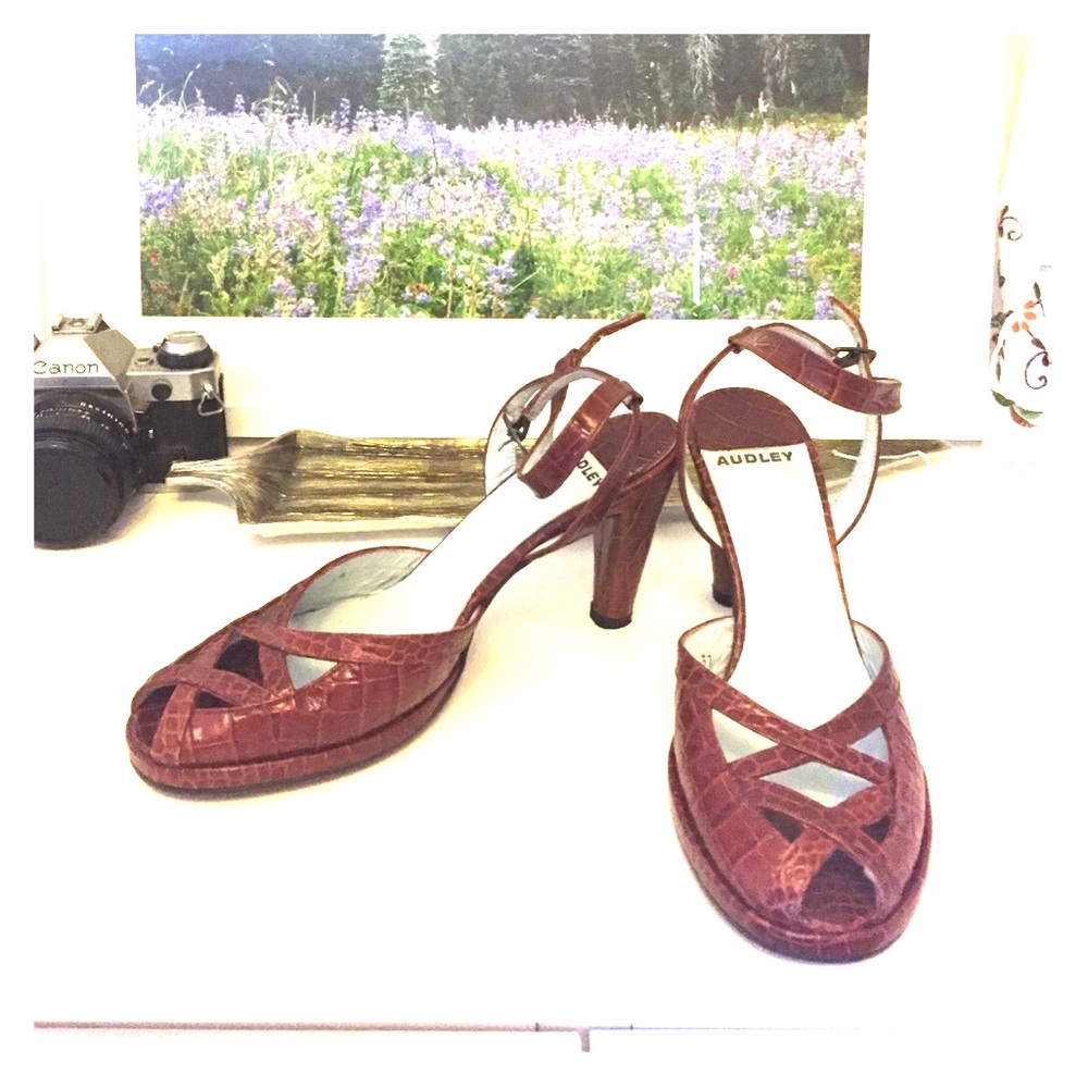 Audley Brown Croc peep toe heels!