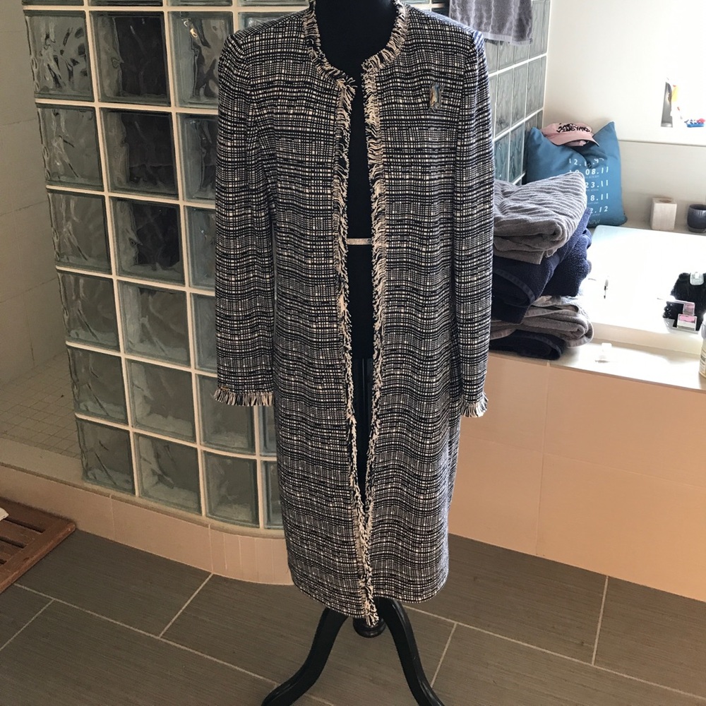 Walking jacket/sweater by St. John