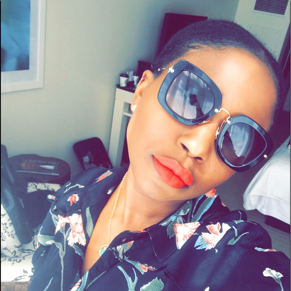 Meet your Posher, Dami