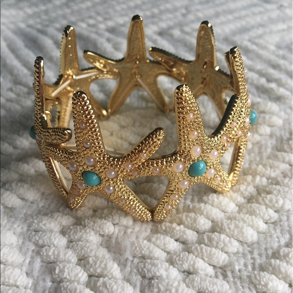 Gorgeous Lilly Pulitzer Starfish bracelet