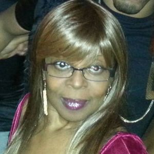 Meet your Posher, Constance