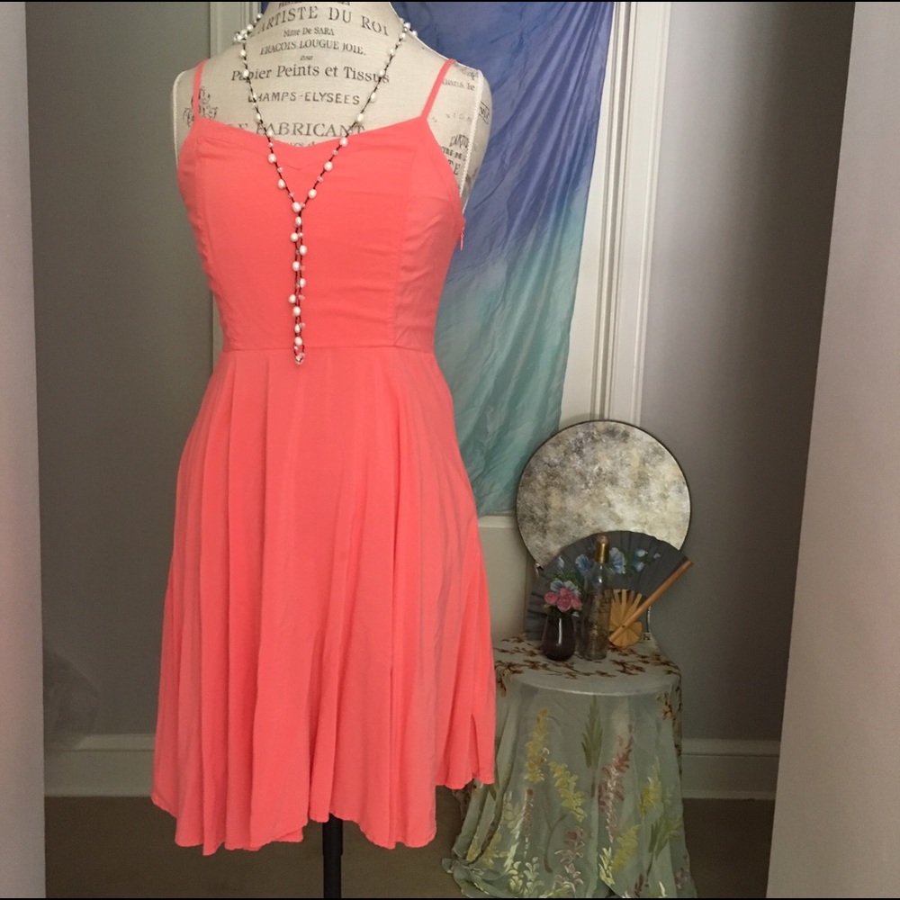 🚫Donated🌪🚫Peach Sundress 🍑