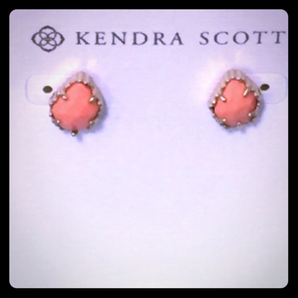 Kendra Scott Tessa Studs In Coral