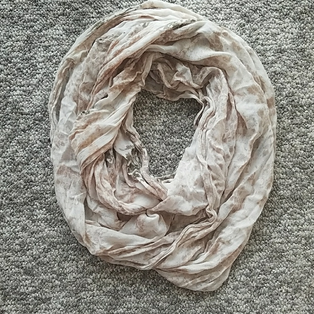 Scarf