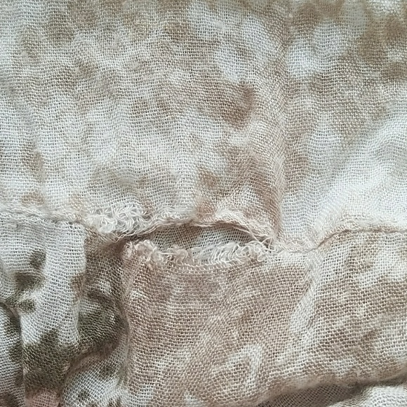 Scarf - Picture 4 of 4