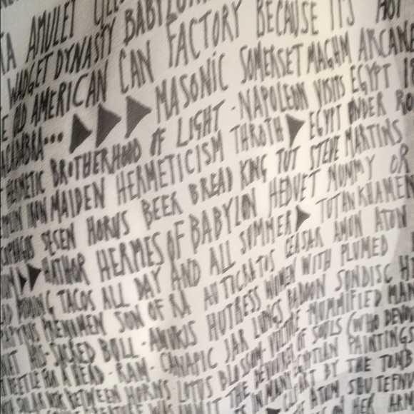 SOLD—Vena cava original never worn - Picture 2 of 4