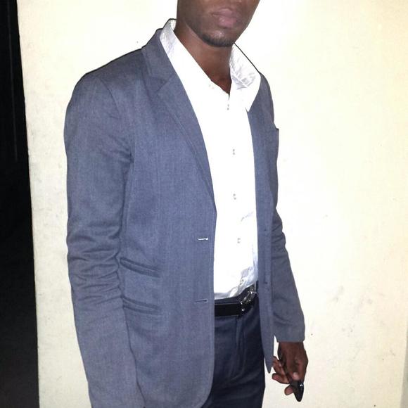 Meet your Posher, Jean guerrier - Picture 1 of 1