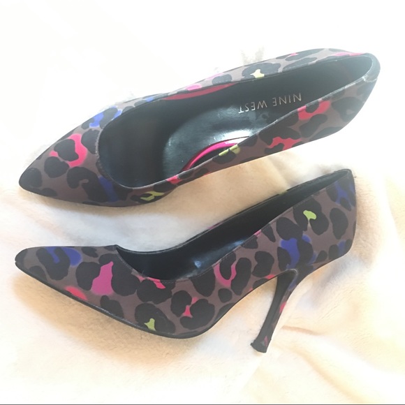 nine west multicolor pumps