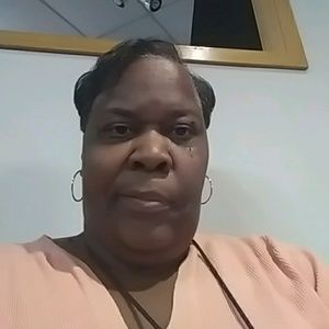 Meet your Posher, Latonia