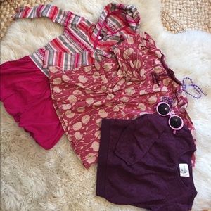 SALE🌷Bundle of 2 Dresses and 1 top! EUC