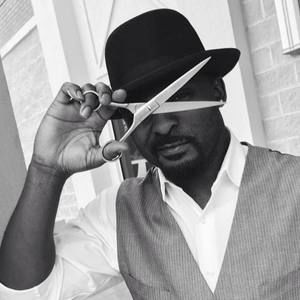 Meet your Posher, Kenneth