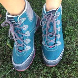 Ahnu Sugarpine Hiking Boots