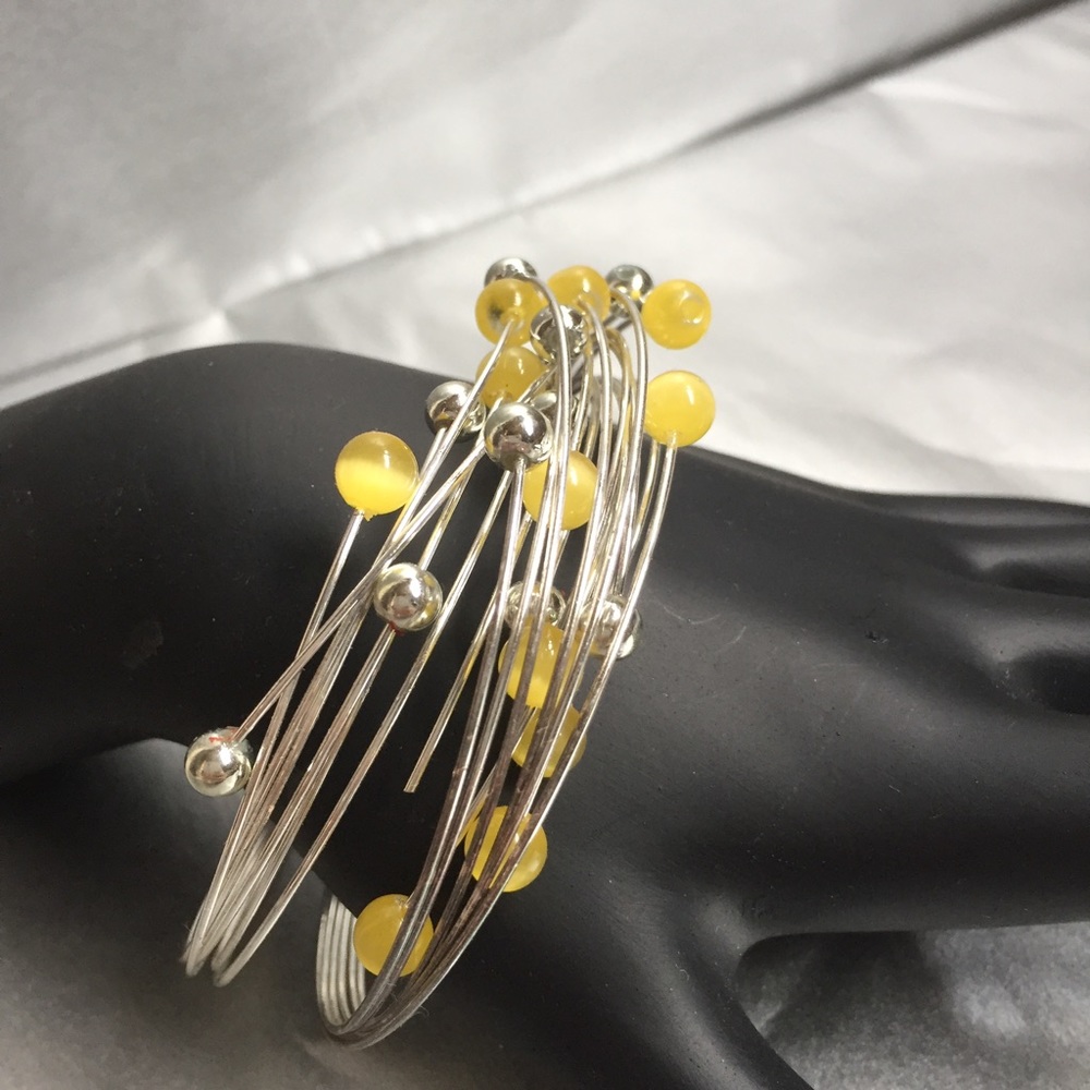 Silvery Bracelet with Yellow and Silver Beads