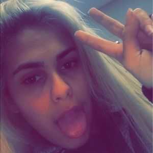 Meet your Posher, Alyssa