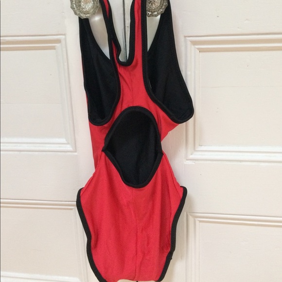 Kiefer  Life Guard Swimsuit SZ 32 NWOT Reversible - Picture 3 of 5