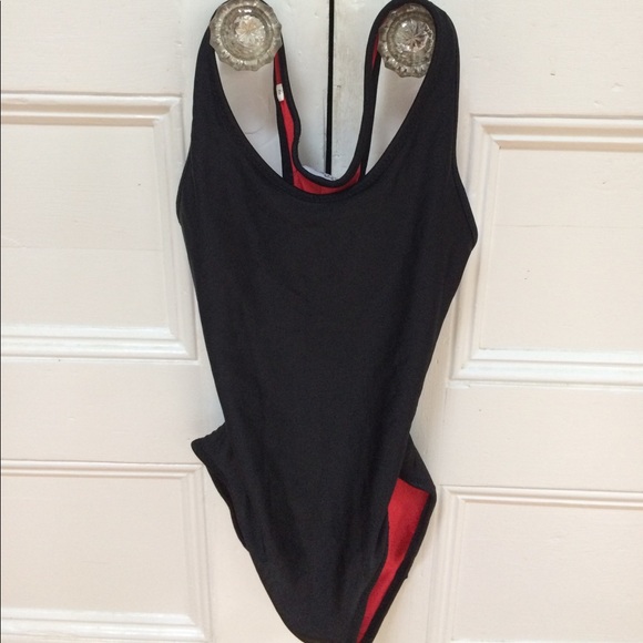 Kiefer  Life Guard Swimsuit SZ 32 NWOT Reversible - Picture 5 of 5