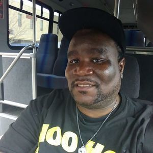 Meet your Posher, Larry