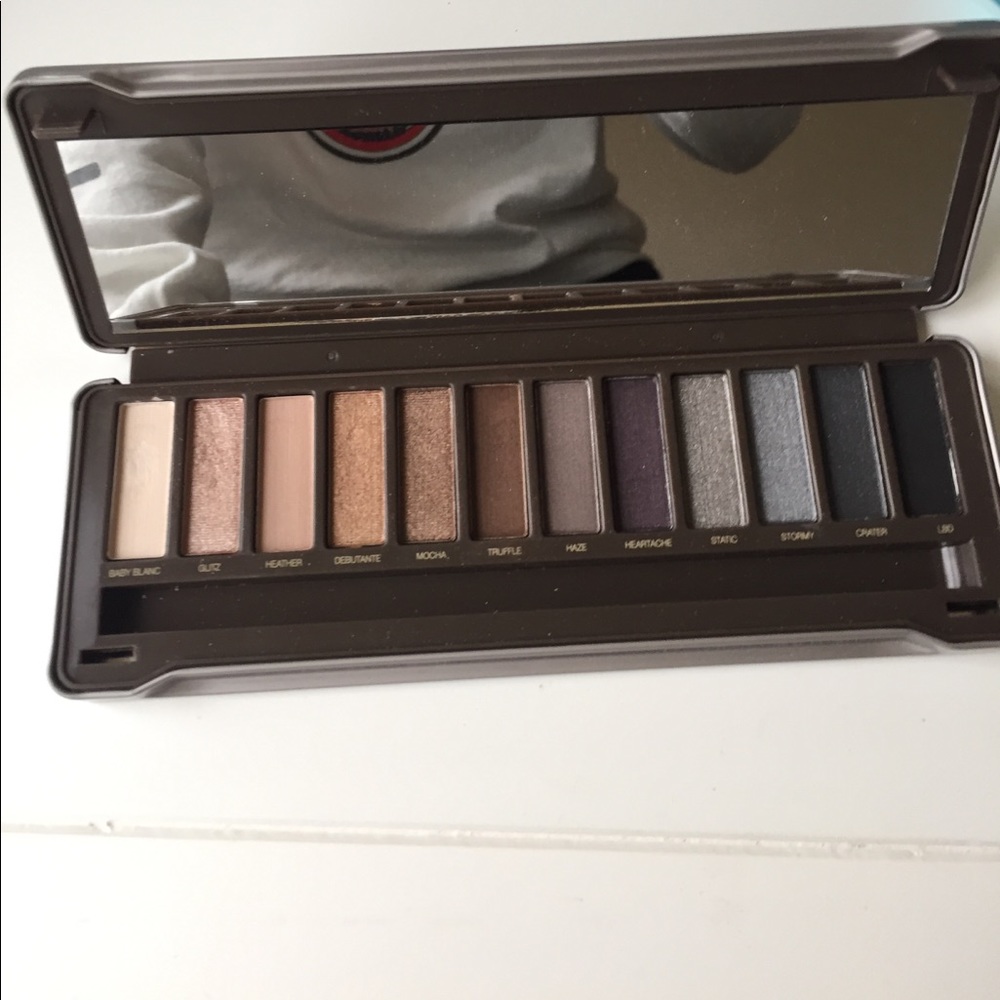 Eyeshadow Palette