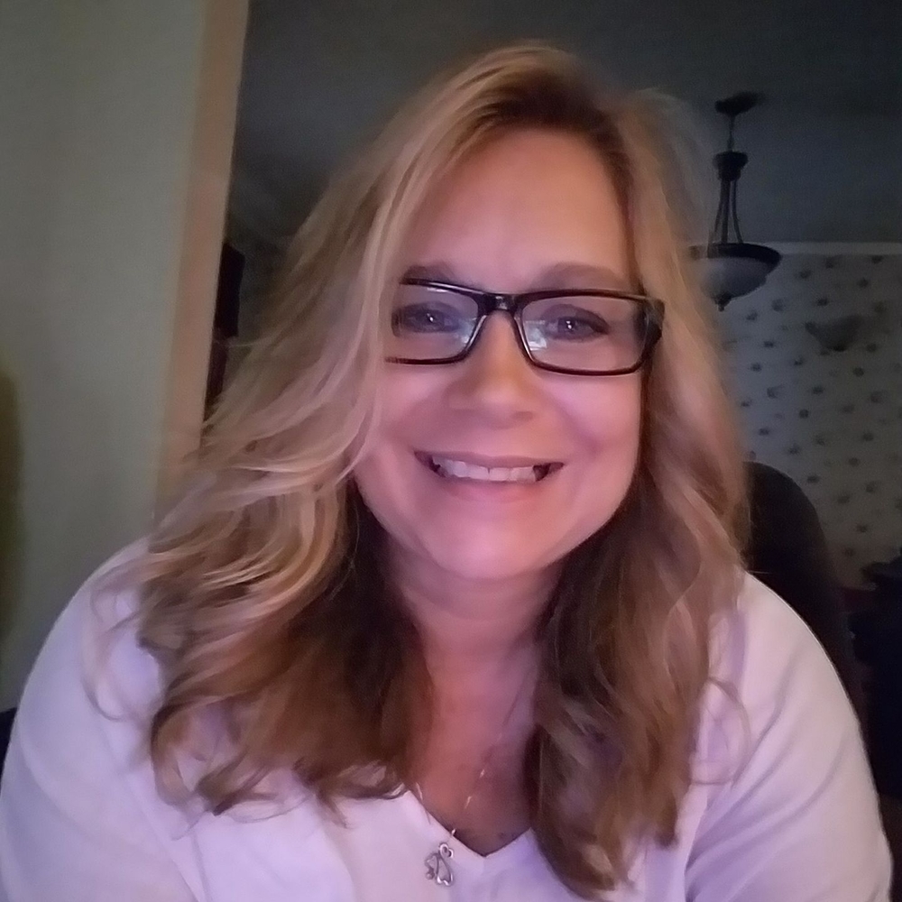 Meet your Posher, Julee
