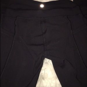 Lululemon sun salutation pants size 6