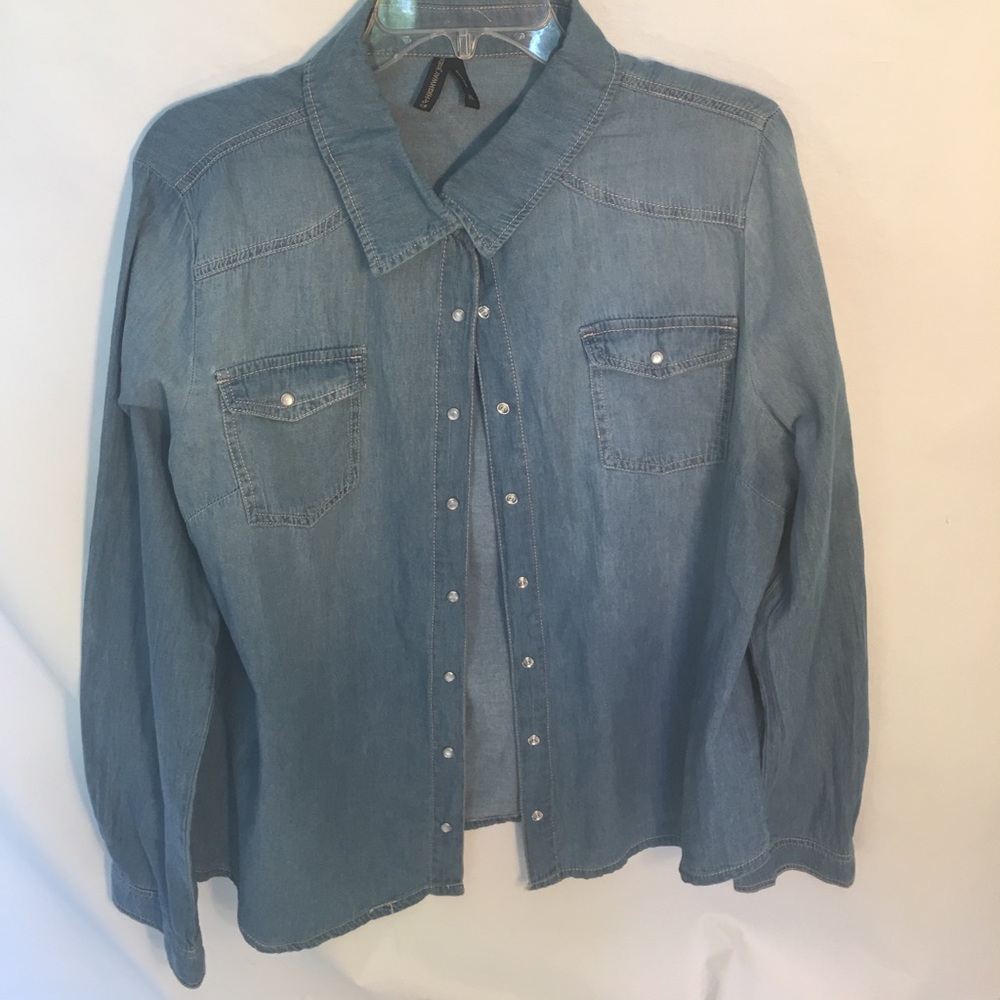 Highway jeans denim button down top