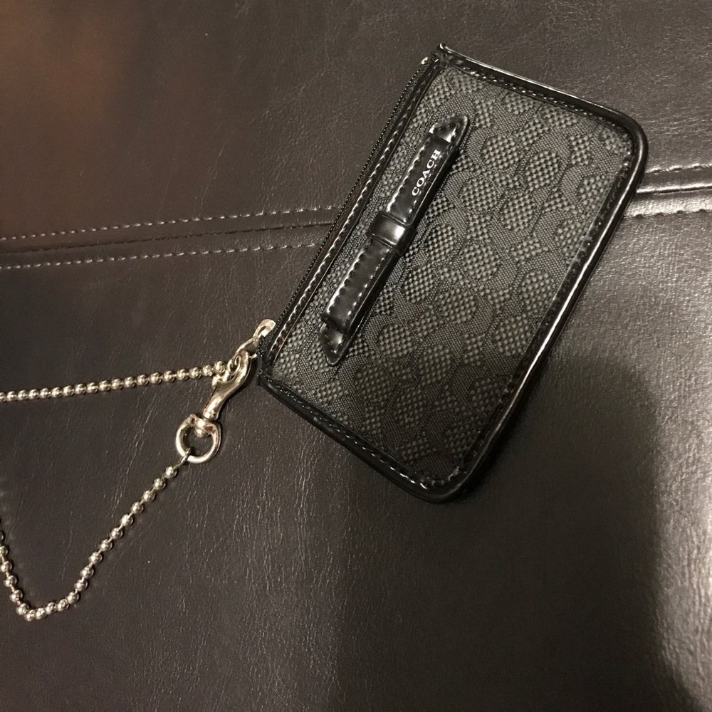 wristlet
