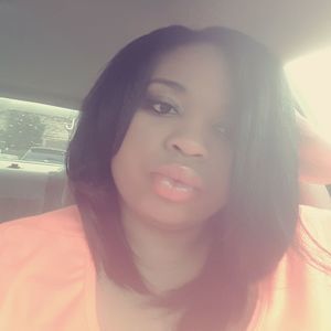 Meet your Posher, Whitney