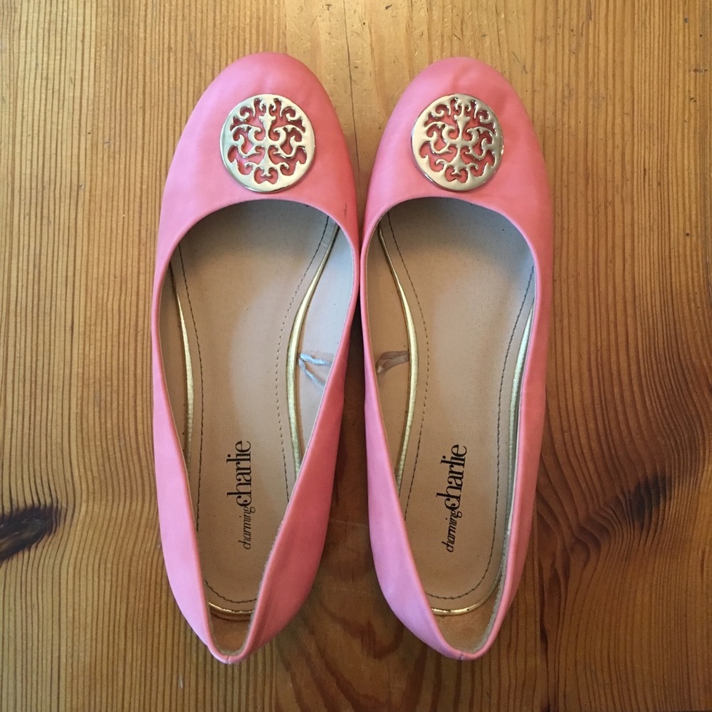 Charming Charlie flat- similar to Tory Burch!