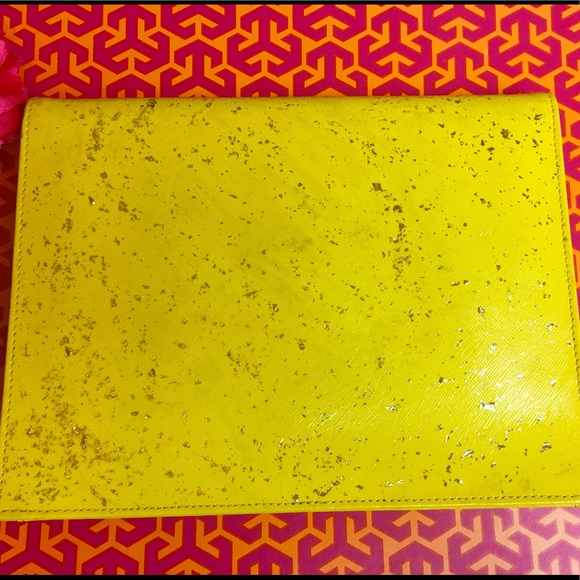 ⁉️ SOLD ⁉️ TORY BURCH Neon Yellow Clutch - Picture 3 of 8