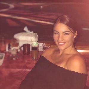 Meet your Posher, Casey